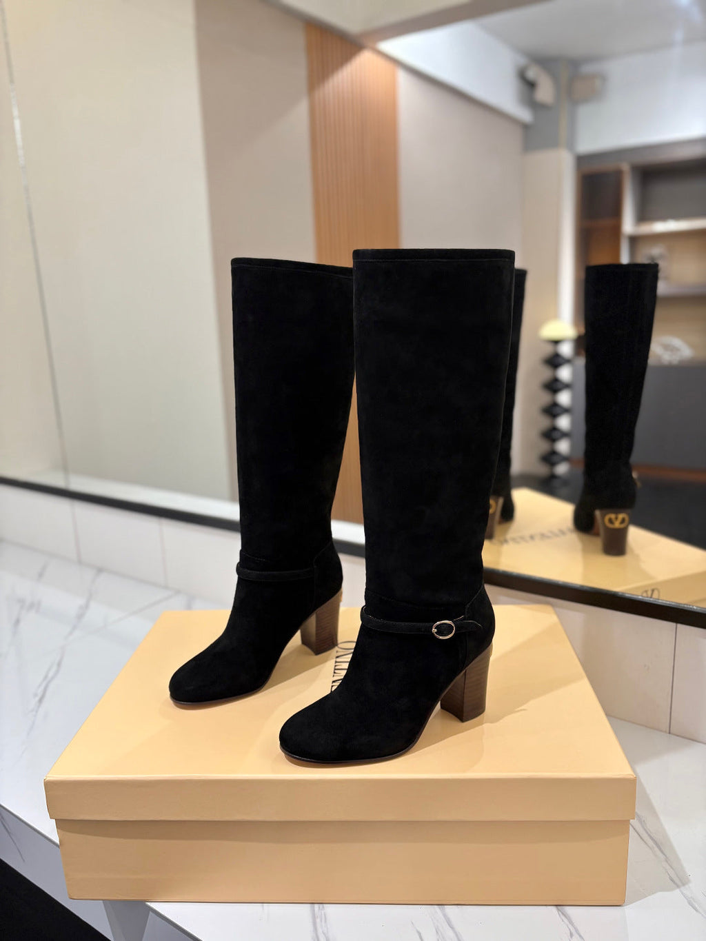 VALENTINO 25S GARAVANI PATTIE KNEE-HIGH BOOTS 80 MM IN BLACK SUEDE