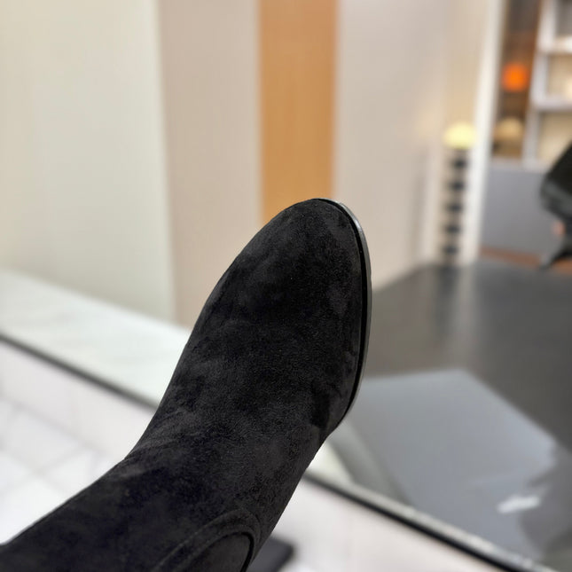 YSL 26S KNEE-HIGH BOOTS 95 MM IN BLACK SUEDE