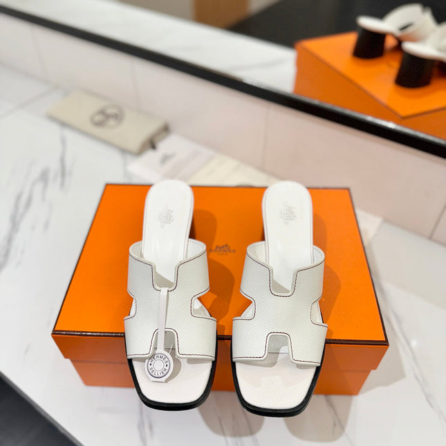 HM 26S HELIA SANDAL 70MM IN WHITE EPSOM CALFSKIN