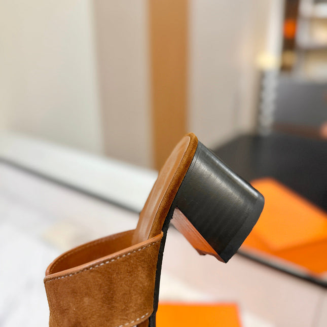 HM 26S HELIA SANDAL 70MM IN CARAMEL BROWN SUEDE