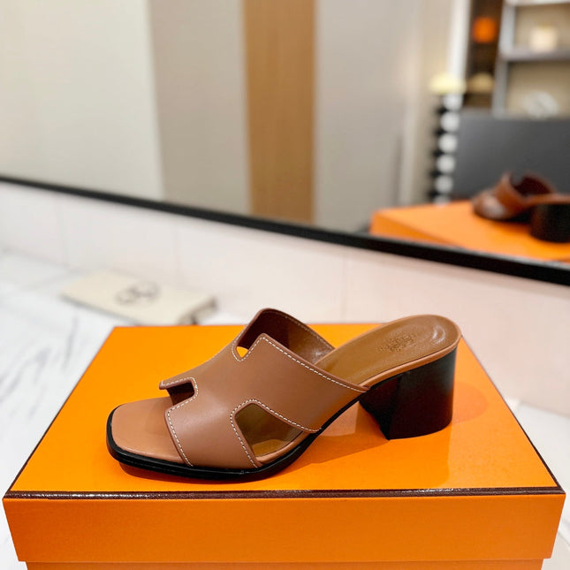 HM 26S HELIA SANDAL 70MM IN CARAMEL BROWN CALFSKIN