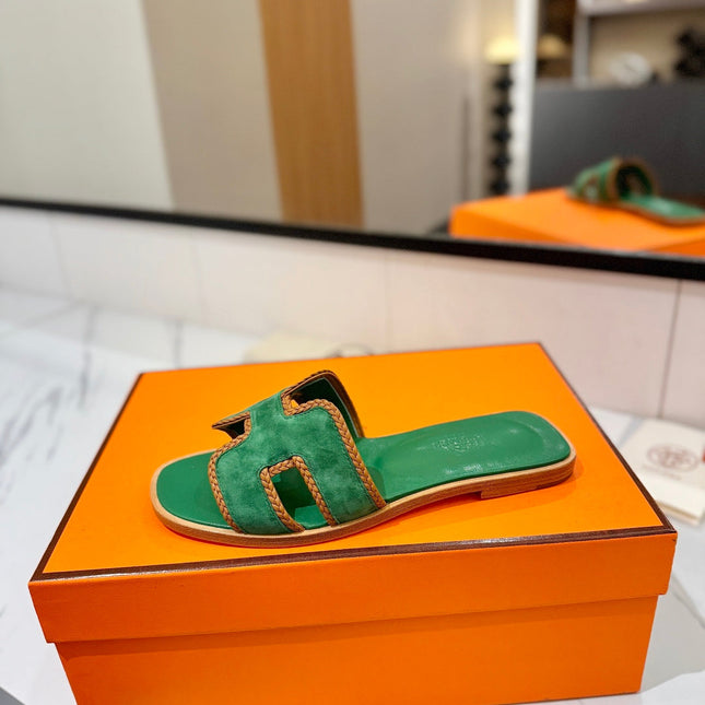 HM 26S ORAN SANDALS IN GREEN SUEDE WITH TAN BOWN BRAIDED TRIM