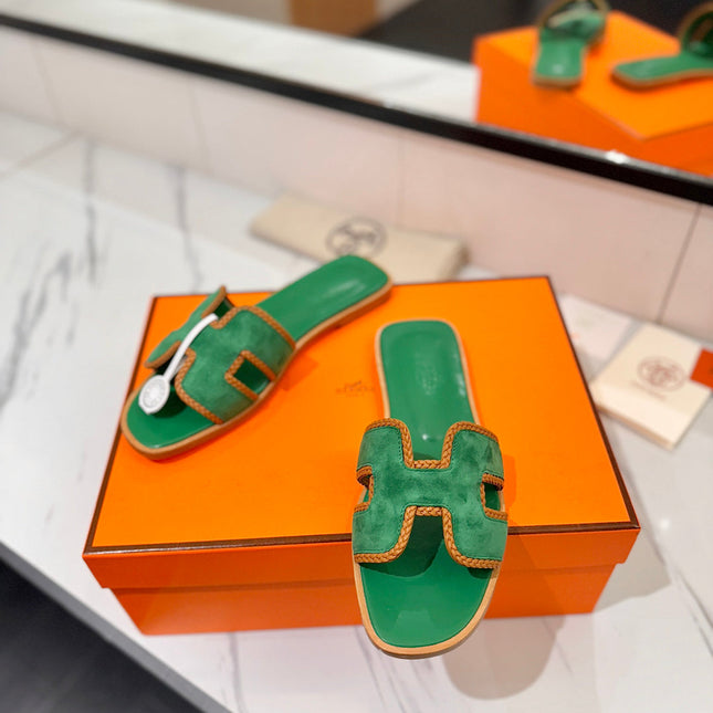 HM 26S ORAN SANDALS IN GREEN SUEDE WITH TAN BOWN BRAIDED TRIM