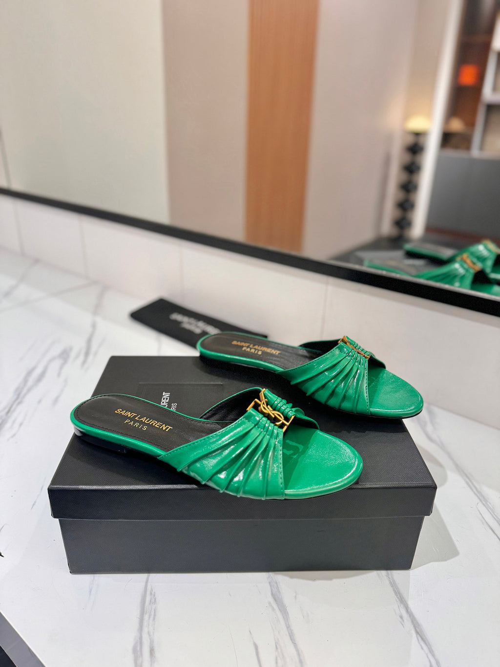 YSL 26S BABYLONE FLAT MULES IN GREEN LAMBSKIN