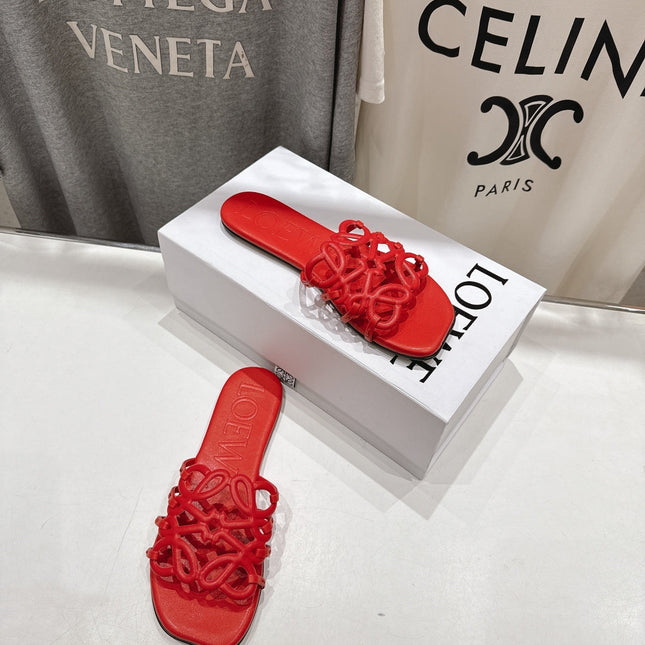LOEWE 26S PETAL ANAGRAM SLIDE IN DARK RED CALFSKIN