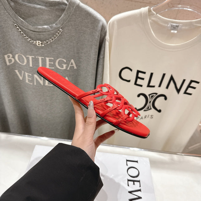 LOEWE 26S PETAL ANAGRAM SLIDE IN DARK RED CALFSKIN