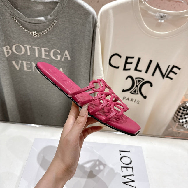 LOEWE 26S PETAL ANAGRAM SLIDE IN DARK ROSE PINK CALFSKIN