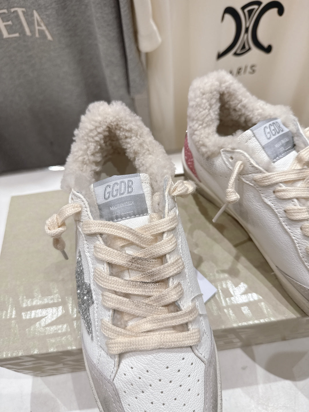 GOLDEN GOOSE BALL STAR LOW-TOP SNEAKERS IN WHITE AND SILVER-TONE COLORWAY