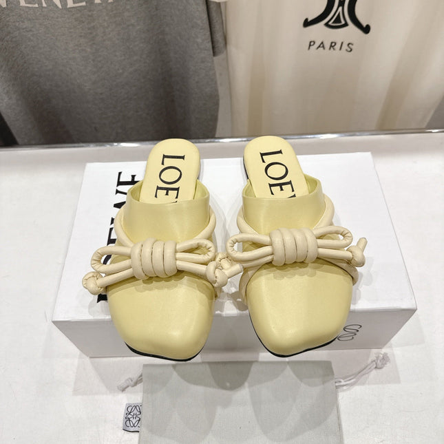 LOEWE 26S MULE LOAFERS IN BUTTER YELLOW CALFSKIN KNOT DETAIL