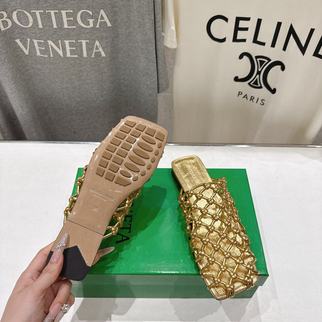 BOTTEGA VENETA 26S WOVEN MULES IN GOLD LAMBSKIN