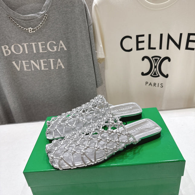 BOTTEGA VENETA 26S WOVEN MULES IN SILVER LAMBSKIN