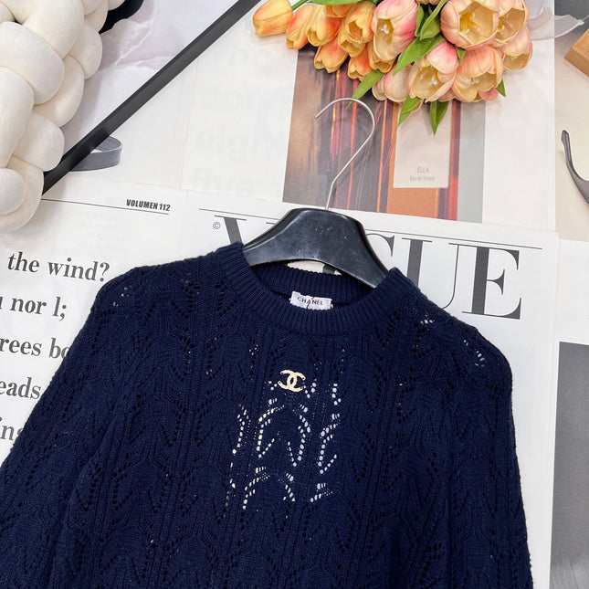 CHANEL 25S LONG-SLEEVE SWEATER 443