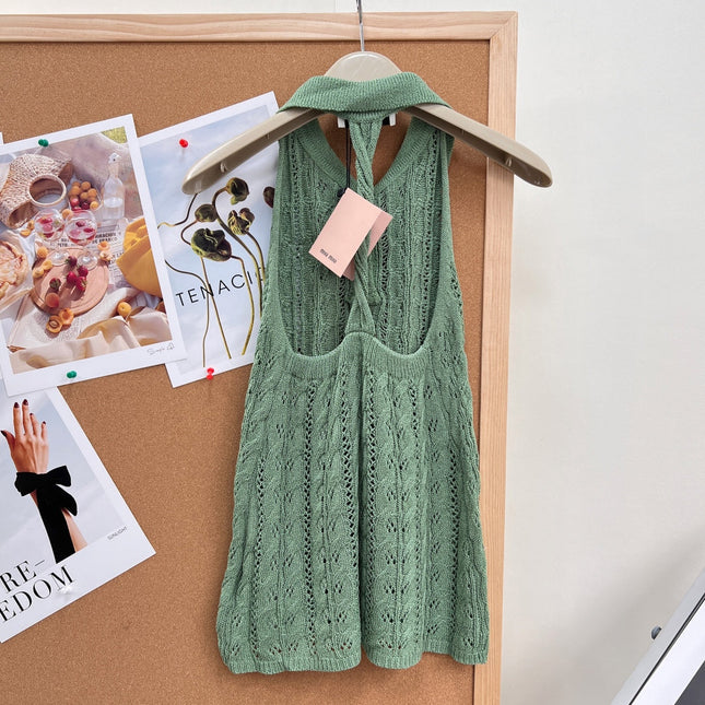 MIUMIU 26S SLEEVELESS KNIT COLLARED TOP STYLE 1105