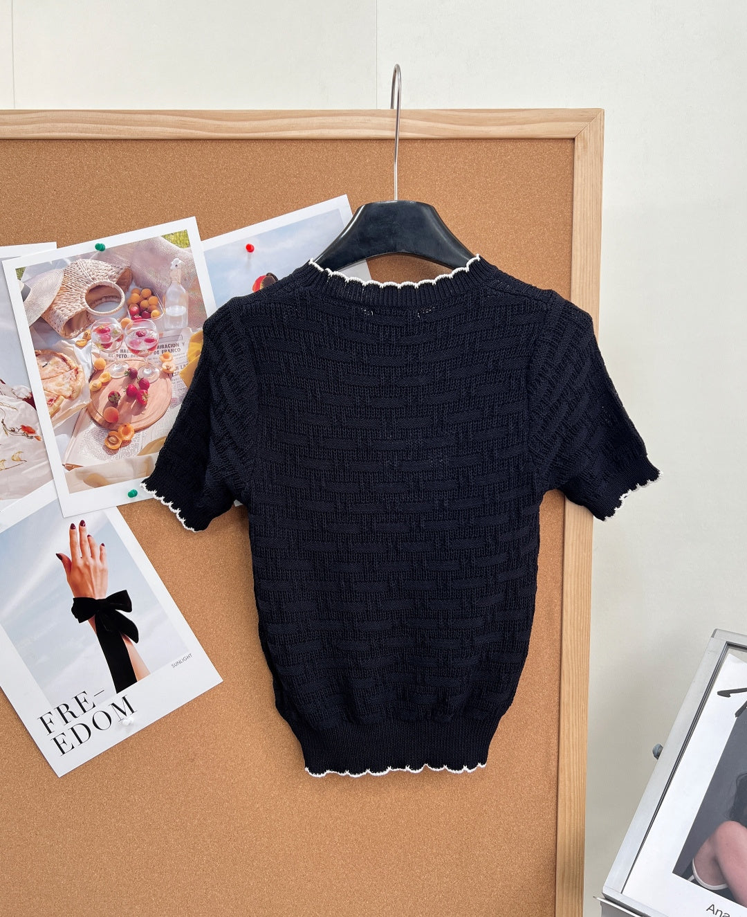 CHANEL 26S SHORT-SLEEVE KNIT TOP STYLE 1147