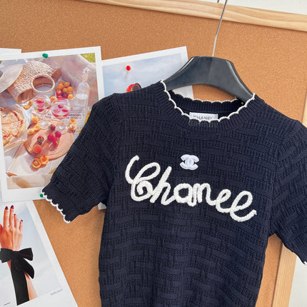 CHANEL 26S SHORT-SLEEVE KNIT TOP STYLE 1147