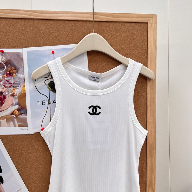 CHANEL 26S SLEEVELESS T-SHIRT 1408