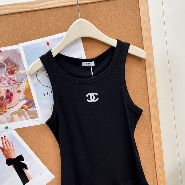 CHANEL 26S SLEEVELESS T-SHIRT 1407