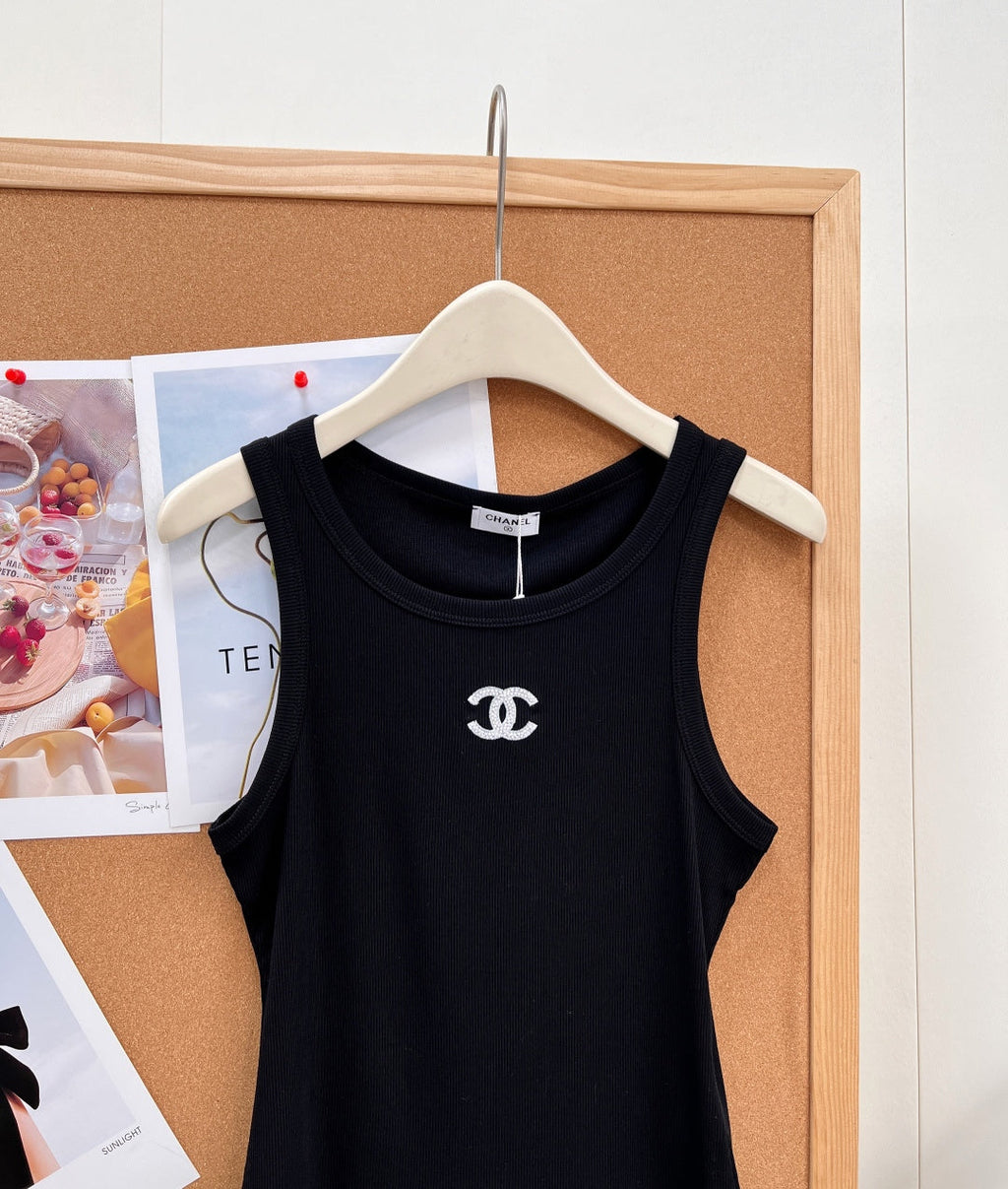 CHANEL 26S SLEEVELESS T-SHIRT 1407