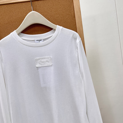 CHANEL 26S LONG SLEEVE CREW NECK T-SHIRT 1626