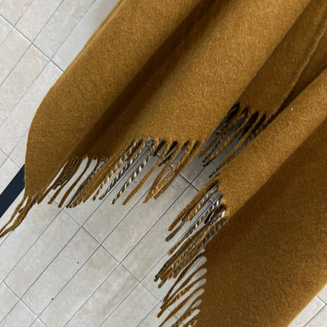 BURBERRY 25S FRINGED WOOL SHAWL 4866