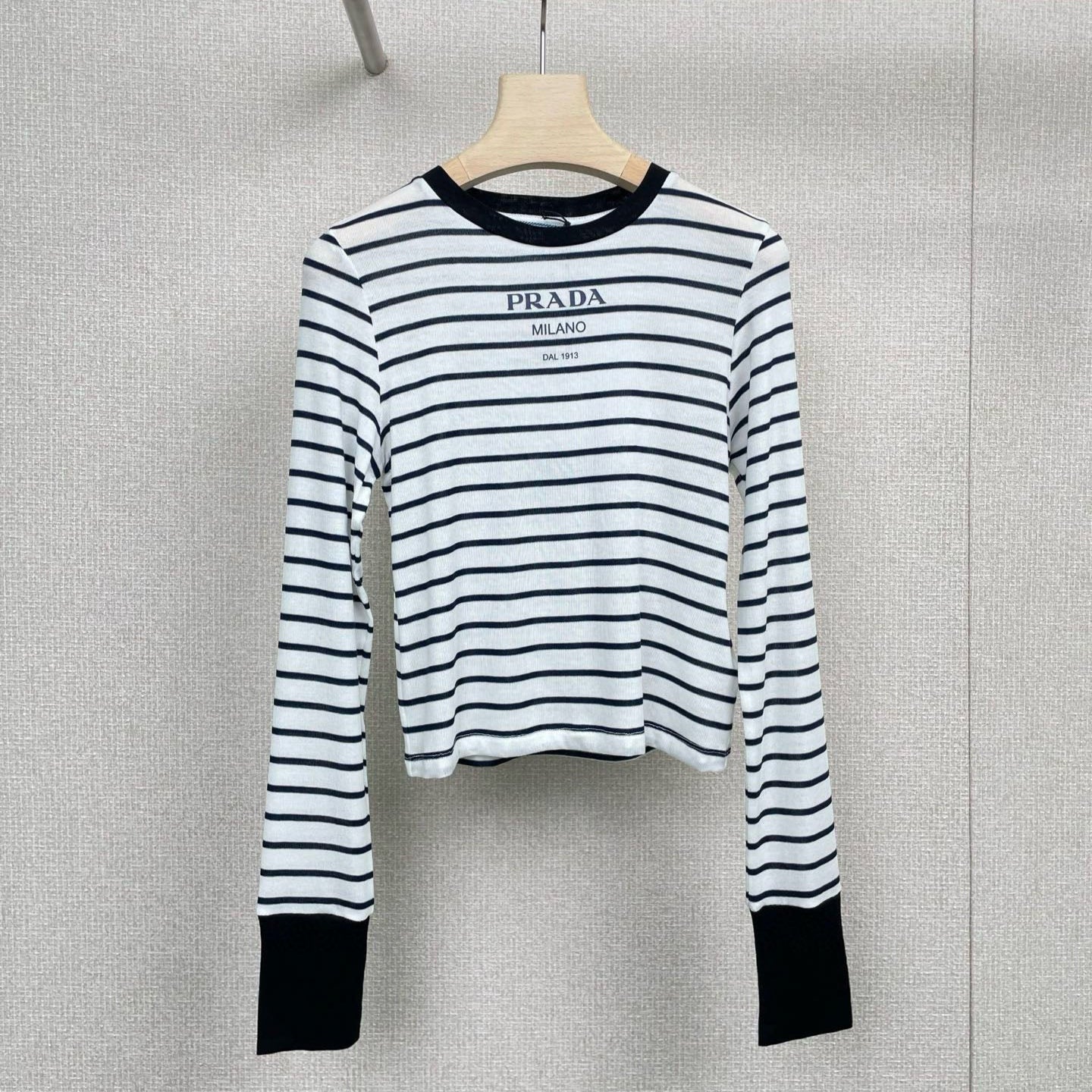 PRADA T-SHIRT STYLE 17