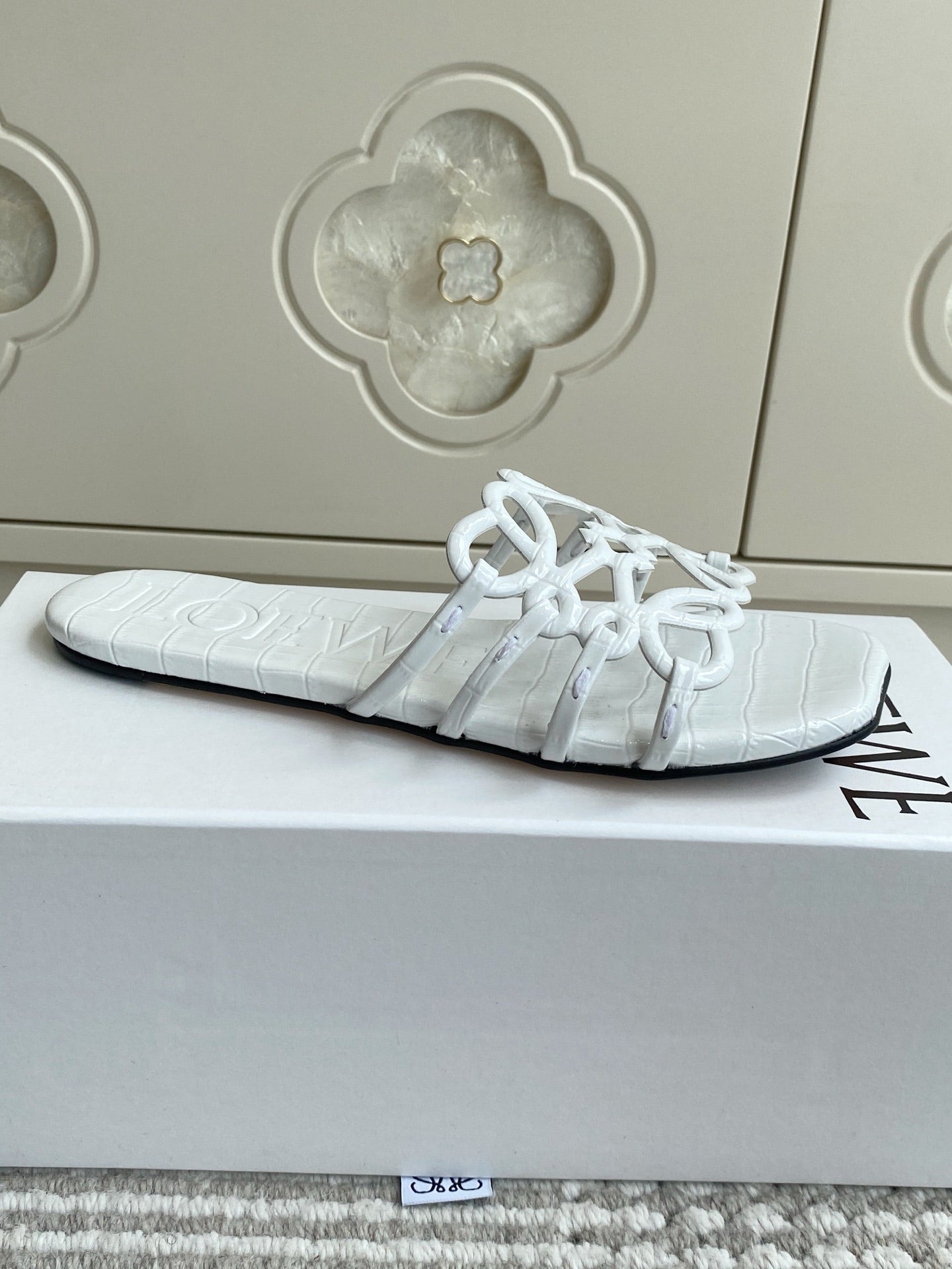 LOEWE 26S SLIDE SANDALS IN WHITE CROC-EMBOSSED CALFSKIN