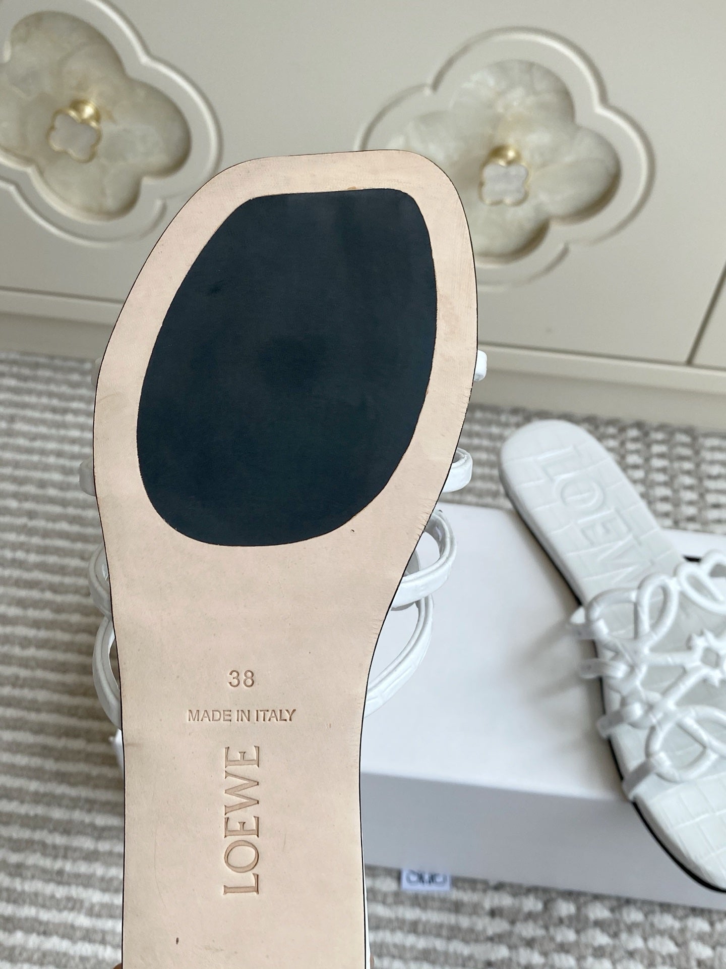 LOEWE 26S SLIDE SANDALS IN WHITE CROC-EMBOSSED CALFSKIN