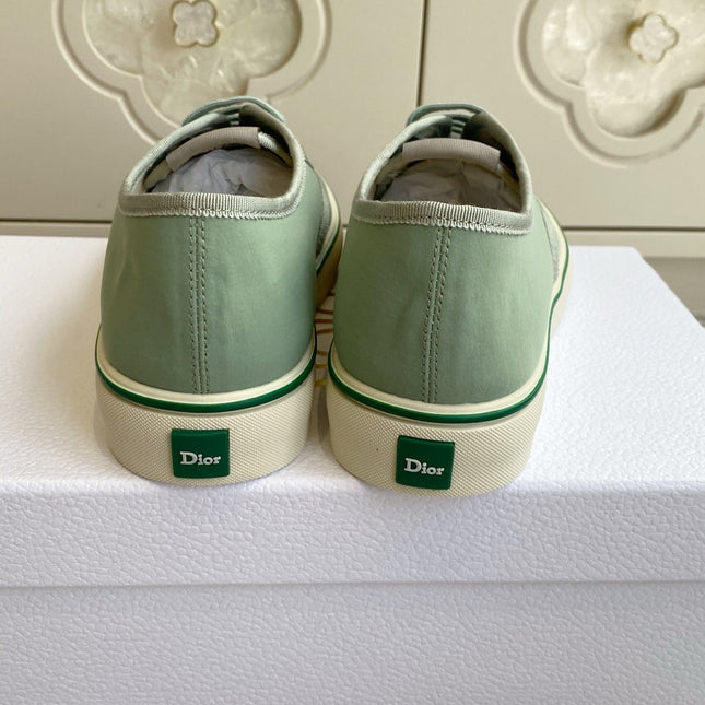 DIOR 26S LOW TOP SNEAKERS IN SAGE GREEN CANVAS