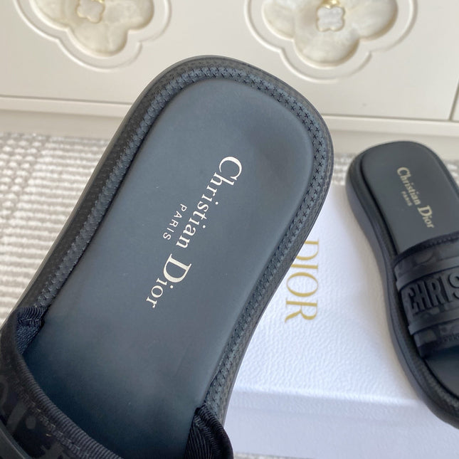 DIOR 26S DWAY SLIDES IN BLACK RUBBER SOLE
