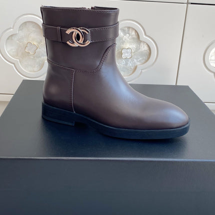 CHANEL 26S SHORT RIDING BOOTS IN BROWN CALFSKIN GOLD TONE CC LOGO BUCKLE STRAP