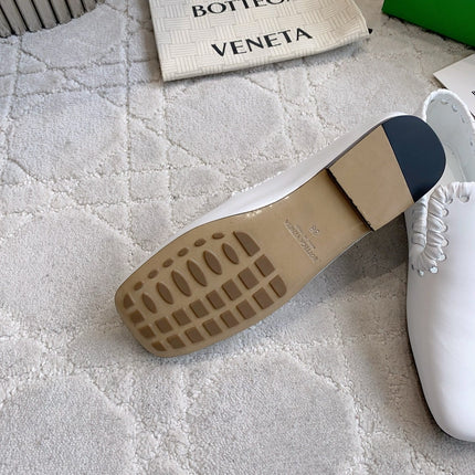 BOTTEGA VENETA 26S SABATO LOAFERS IN WHITE CALFSKIN