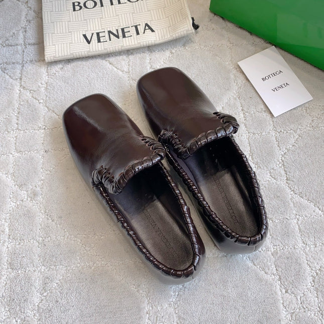 BOTTEGA VENETA 26S SABATO LOAFERS IN DARK BROWN CALFSKIN