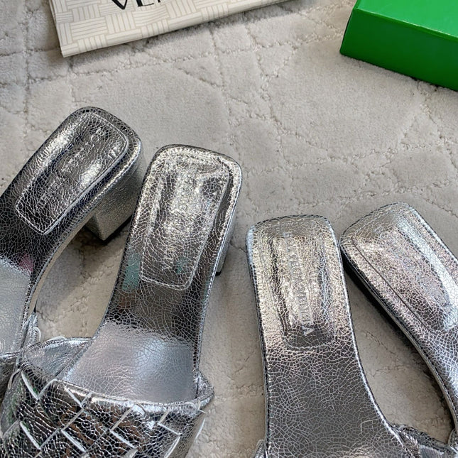 BOTTEGA VENETA 26S SQUARE-TOE HIGH-HEEL SANDALS 50 MM IN SILVER LAMBSKIN