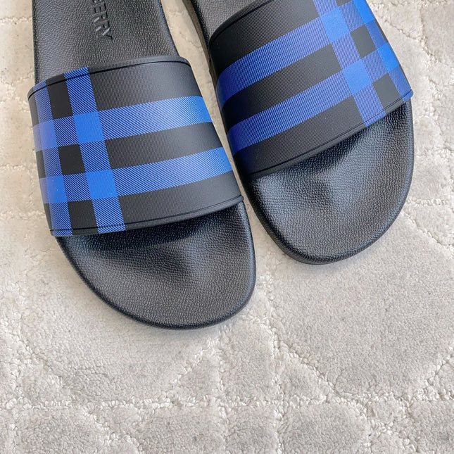 BURBERRY 26S CHECK PRINT RUBBER SLIDES IN BLUE BLACK CALFSKIN
