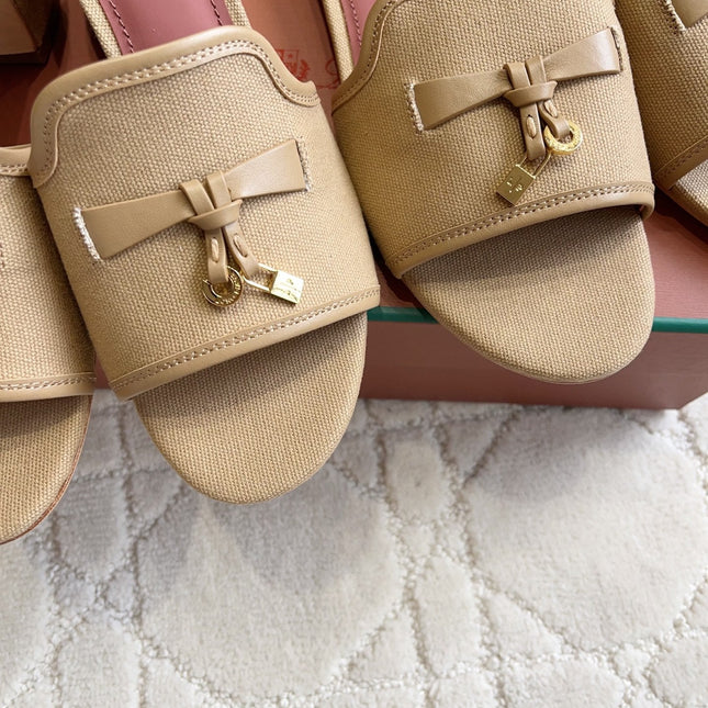 LP 26S SLIDES IN NUDE BEIGE CANVAS AND CALFSKIN