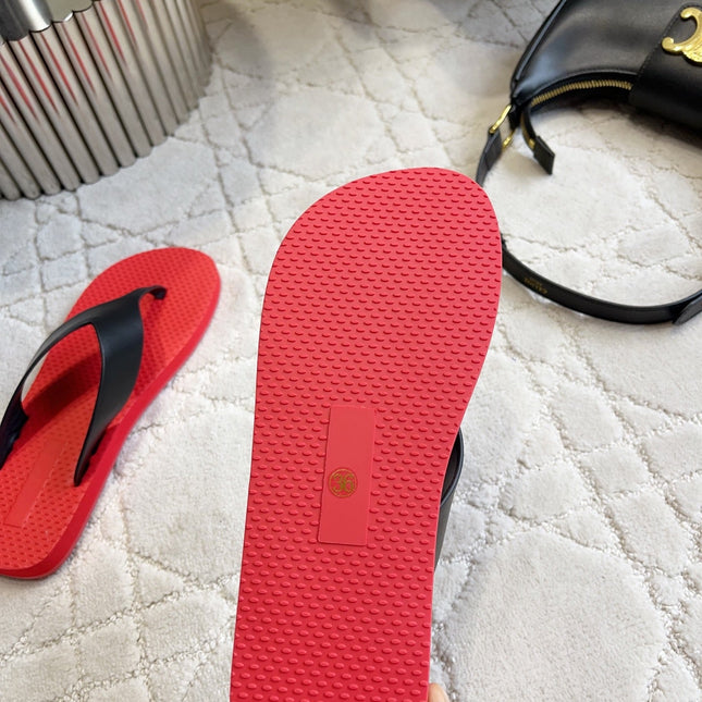 THE ROW 26S THONG SANDALS IN RED RUBBER WITH BLACK STRAPS CALFSKIN