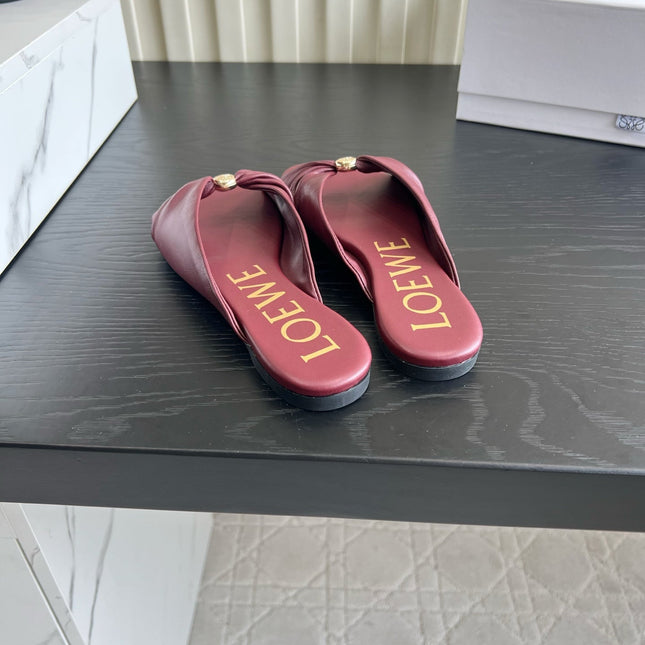 LOEWE 26S SANDALS IN DARK RED LAMBSKIN