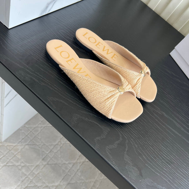 LOEWE 26S SANDALS IN BEIGE RAFFIA AND LAMBSKIN