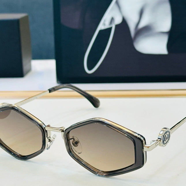 CHANEL 26S GEOMETRIC FRAME IN ACETATE 403023