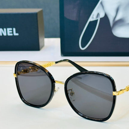 CHANEL 26S OVERSIZE BUTTERFLY FRAME IN ACETATE 404684