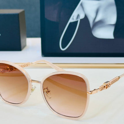 CHANEL 26S OVERSIZE BUTTERFLY FRAME IN ACETATE 404684