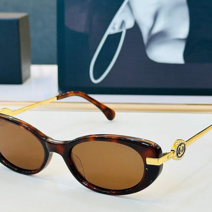 CHANEL 26S OVAL FRAME IN ACETATE 404685