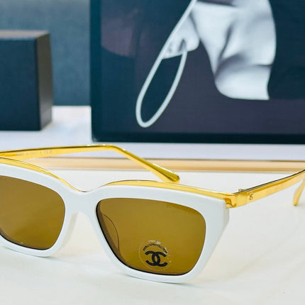 CHANEL 26S BLACK SQUARE FRAME IN ACETATE 408106