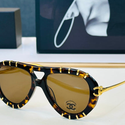 CHANEL 26S AVIATOR SUNGLASSES IN METAL FRAME 408107
