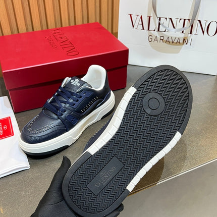 VALENTINO 26S ONESTUD SNEAKERS IN NAVY BLUE CALFSKIN