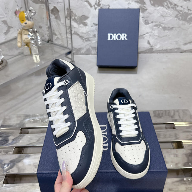 DIOR 25S B27 UPTOWN LOW-TOP SNEAKERS IN DARK BLUE MIX CREAM WHITE CALFSKIN STYLE 3
