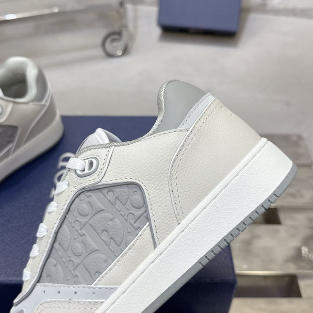 DIOR 25S B27 UPTOWN LOW-TOP SNEAKERS IN WHITE MIX GREY CALFSKIN STYLE 1