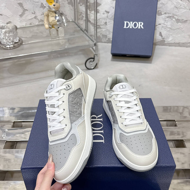 DIOR 25S B27 UPTOWN LOW-TOP SNEAKERS IN WHITE MIX GREY CALFSKIN STYLE 1
