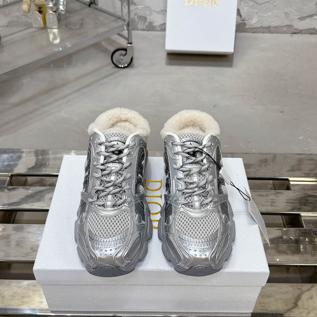 CHRONO SNEAKER IN GREY AND SILVER CALFSKIN AND MESH