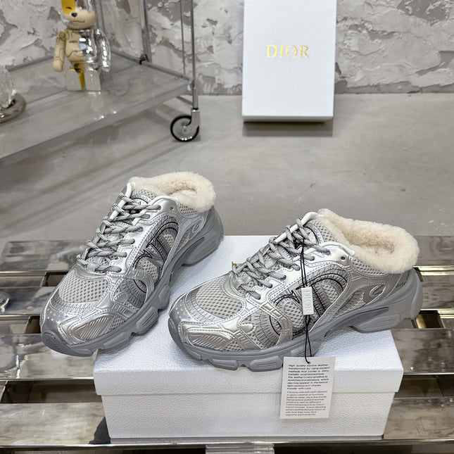 CHRONO SNEAKER IN GREY AND SILVER CALFSKIN AND MESH